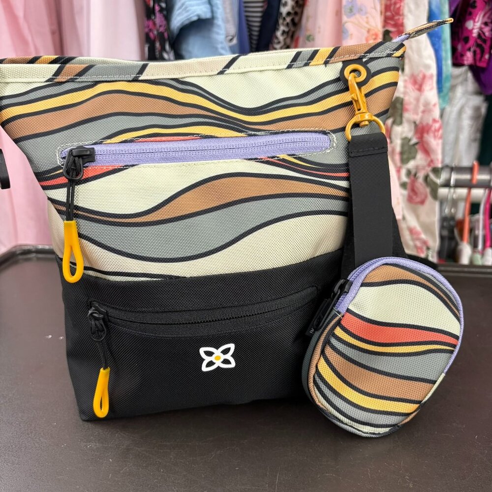 Sherpani  Sadie Crossbody Bag